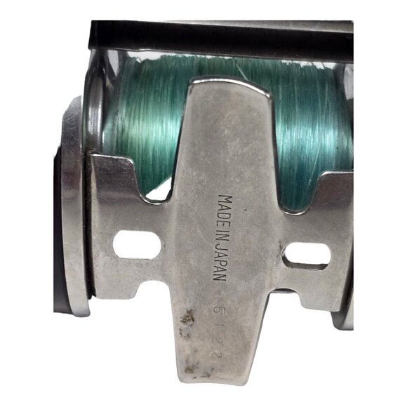 Vintage Bait Casting Reel Made in Japan Collectible Fishing Gear - Picture 11 of 13